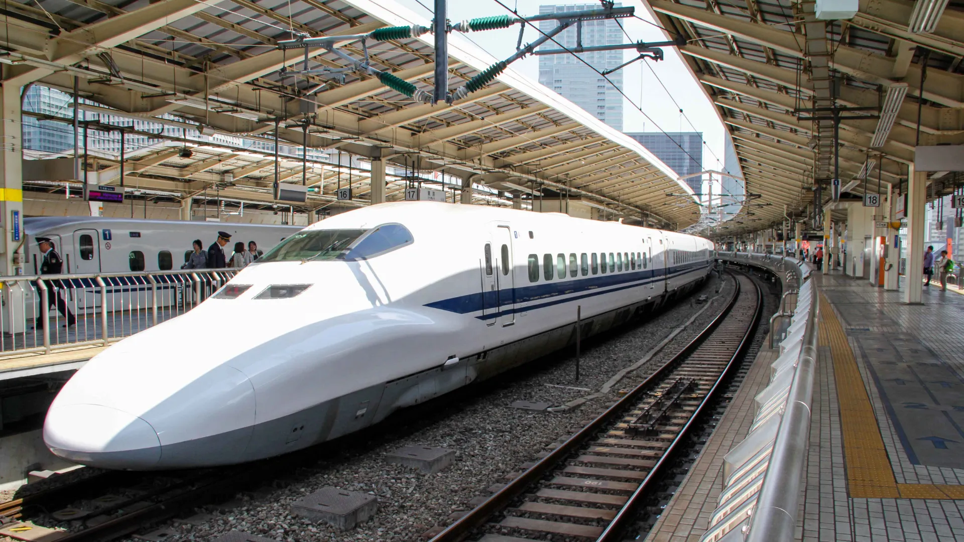 Høyhastighetstoget Shinkansen Høyhastighetstoget Shinkansen